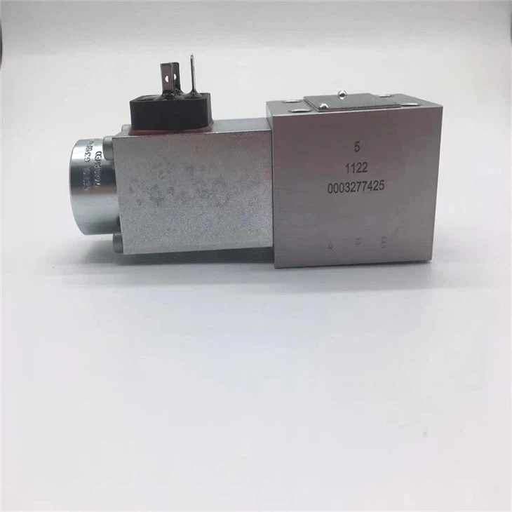 Original Parker Overflow Valve Pressure Booster D1SE83BNJW D1SE30BNJW D1SE30BNJW SD500A06V9 Solenoid Directional Valve D1SE