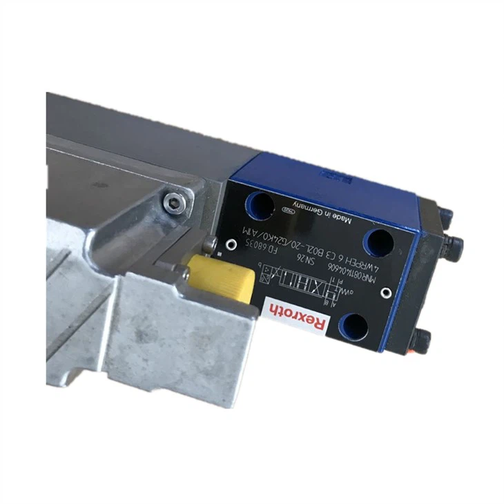 Rexroth Hydraulic Directional Valves 0811404048 4WRPH 6 C4 B15P-2X/G24Z4/M 4WRPEH 4WRPEH6 4WRPEH10